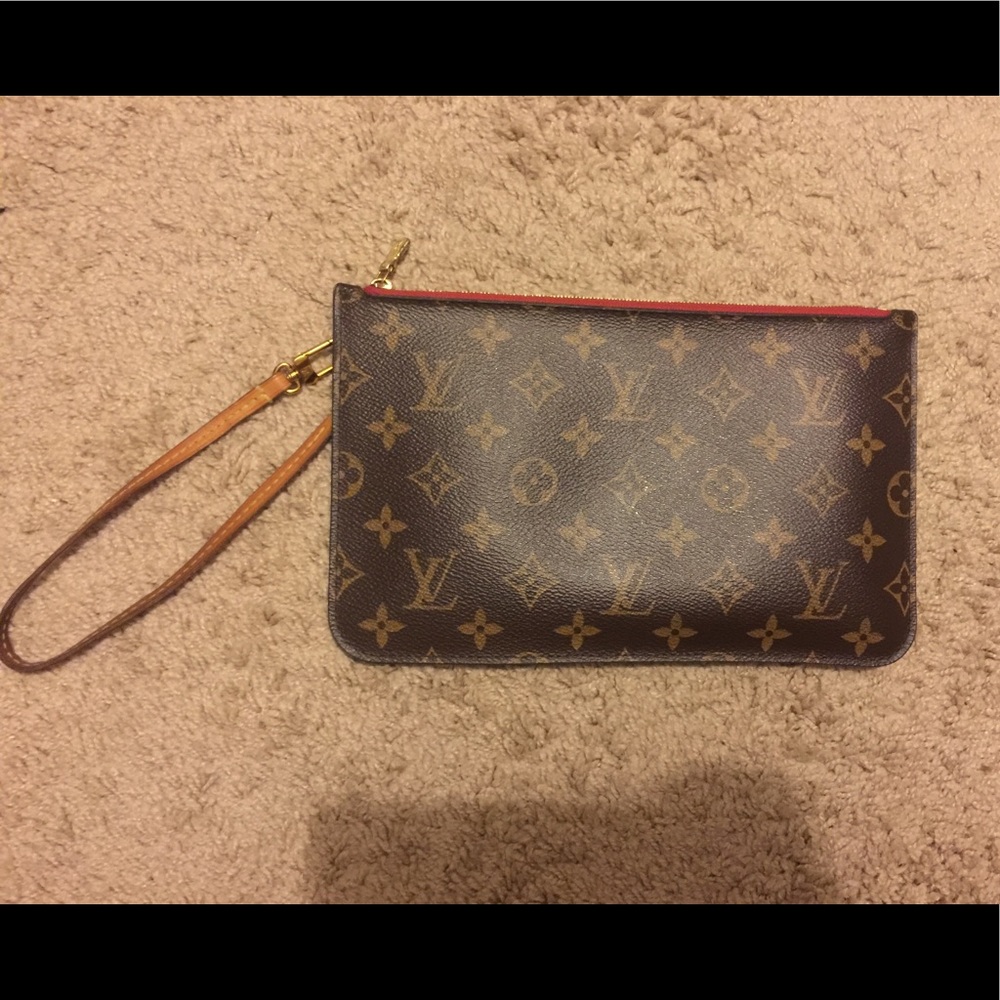 Authentic Louis Vuitton monogram wallet/wristlet
